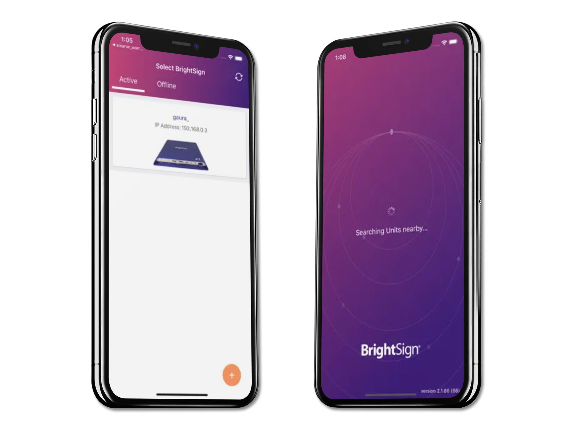 La aplicación BrightSign se muestra en dos teléfonos iPhone X
