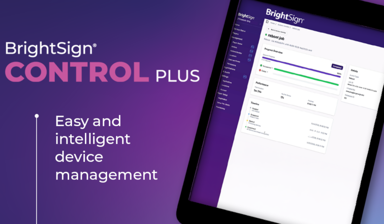 一张插图，画面中显示一台配备BrightSign Control Plus接口的平板电脑，旁边配有文字："BrightSign Control Plus：简单而智能的设备管理"